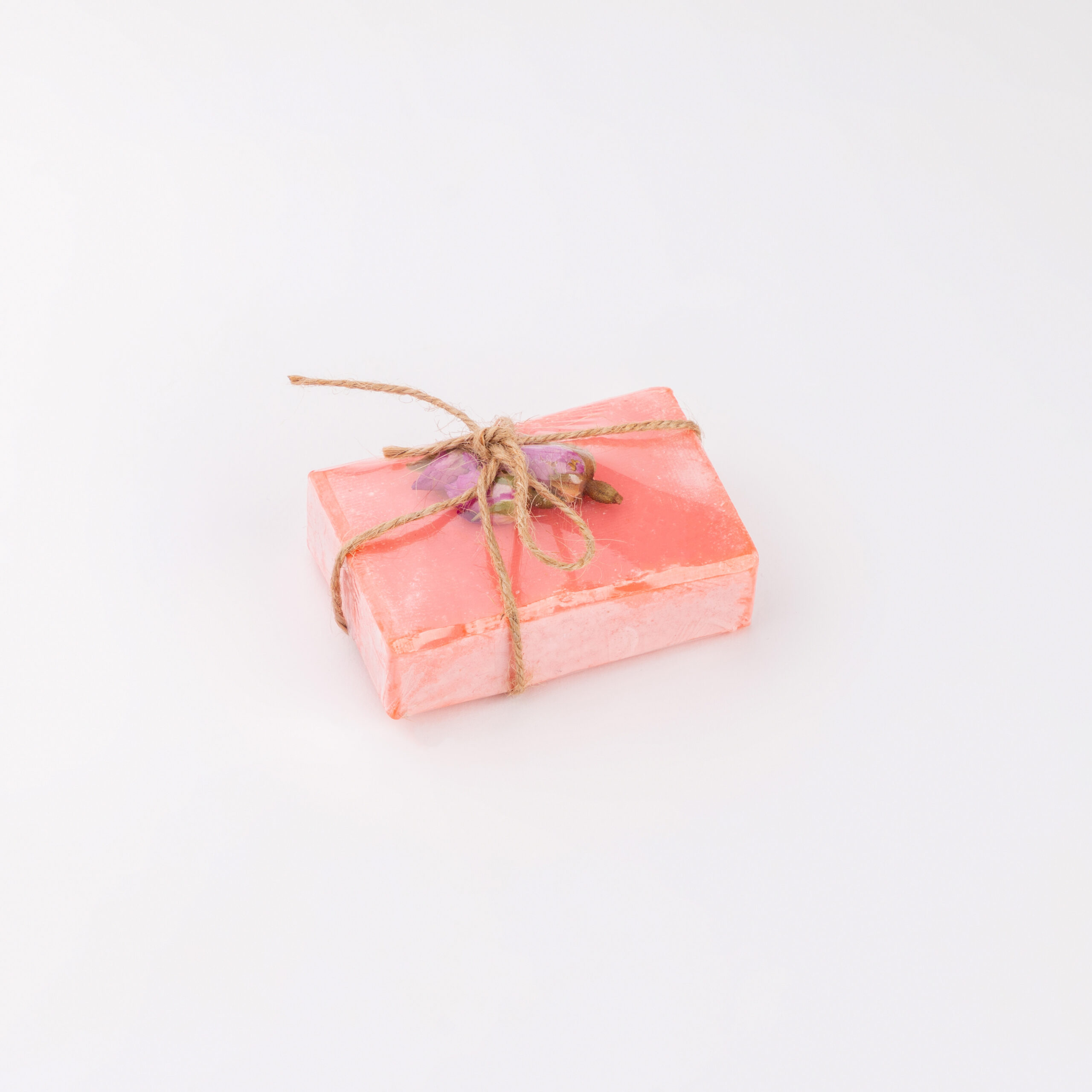 ﺻﺎﺑﻮﻥ ﺍﻷﻋﺸﺎﺏ ﻭﺍﻟﺰﻳﻮﺕ ﺍﻟﻄﺒﻴﻌﻴﺔ صابون الورد