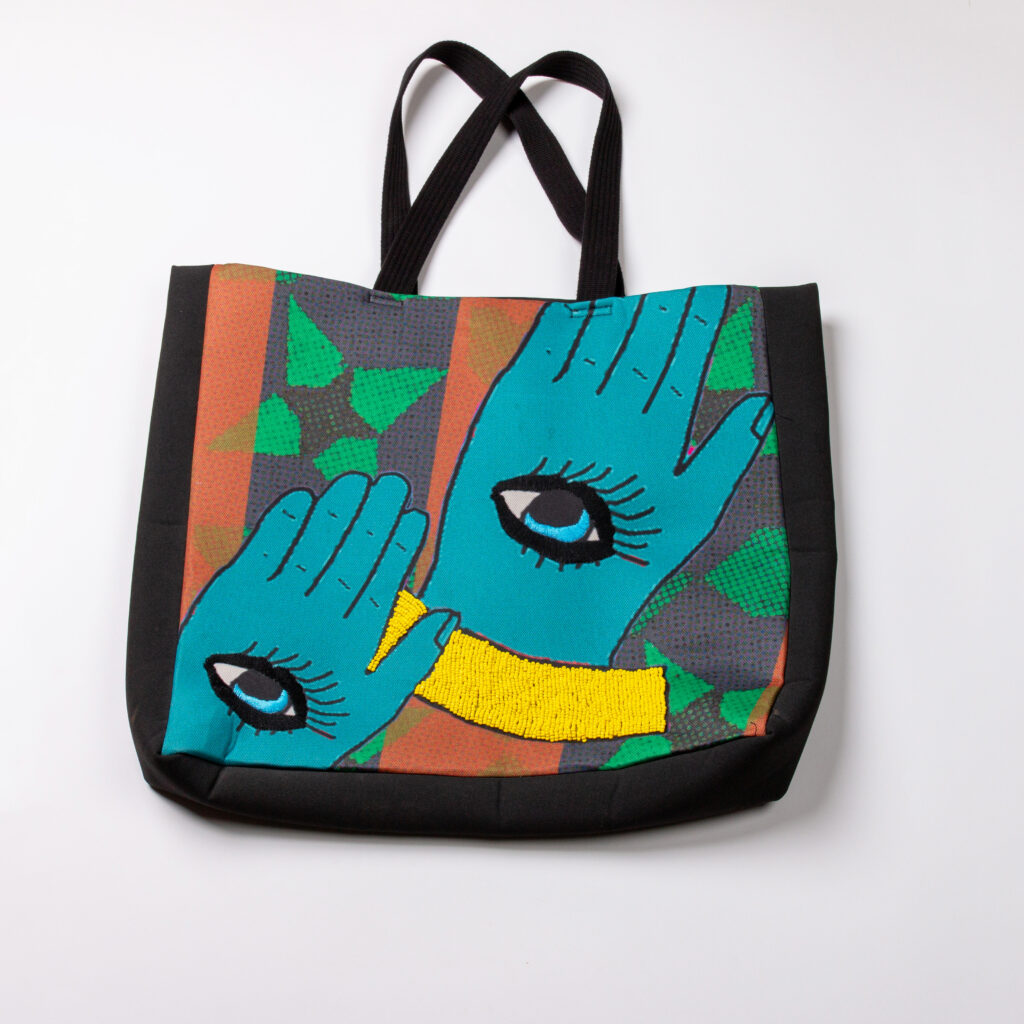 ﺣﻘﺎﺋﺐ ﻳﺪﻭﻳﺔ ﻣﺴﺘﻮﺣﺎﺓ ﻣﻦ ﺍﻟﺘﺮﺍﺙ