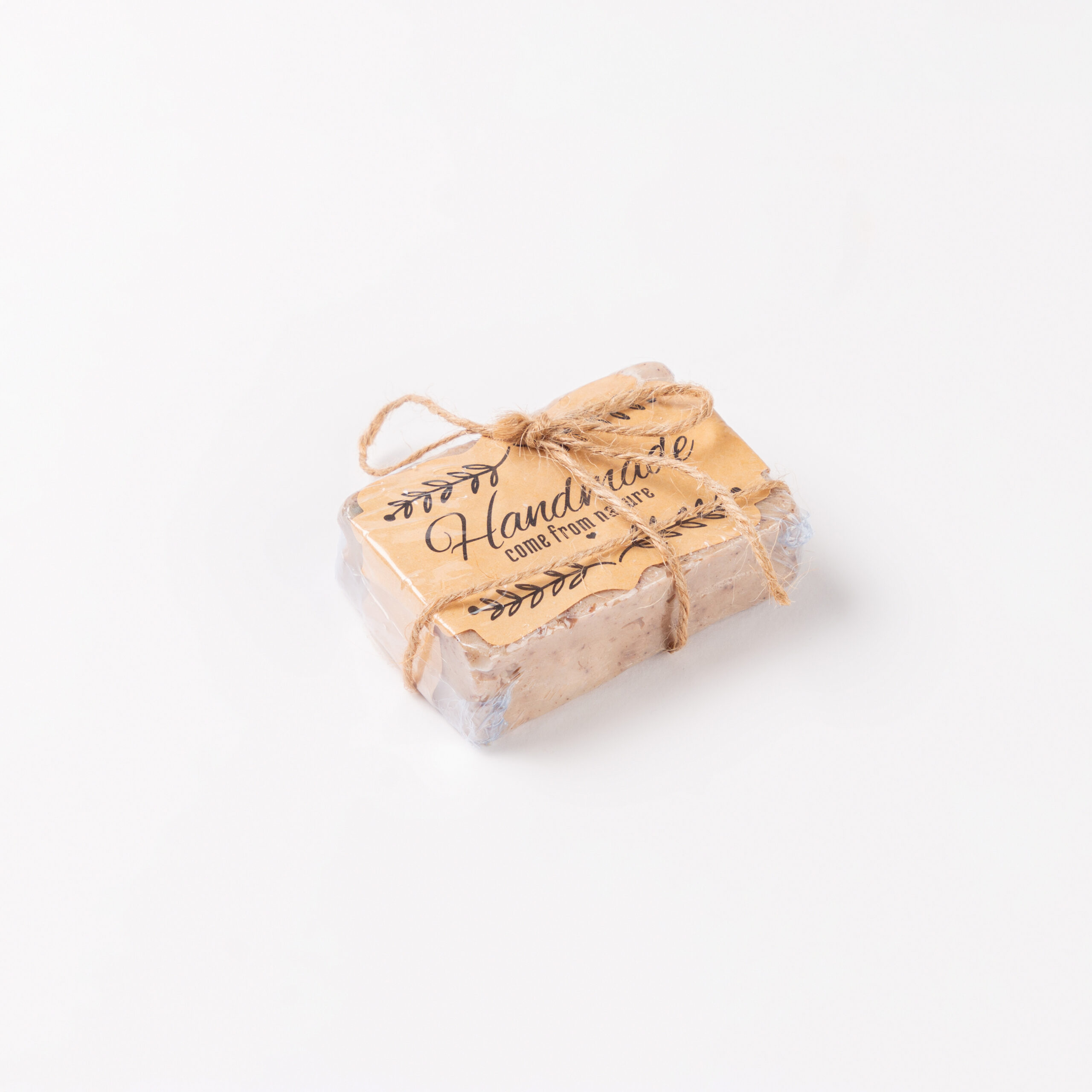 صابونة زيت الزيتون والقرفة صابونة زيت الزيتون والقرفة